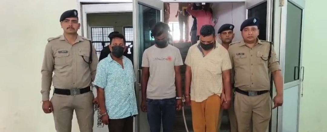 चैन स्नैचिंग के आरोपियों को हल्द्वानी पुलिस ने उत्तरप्रदेश से किया गिरफ्तार